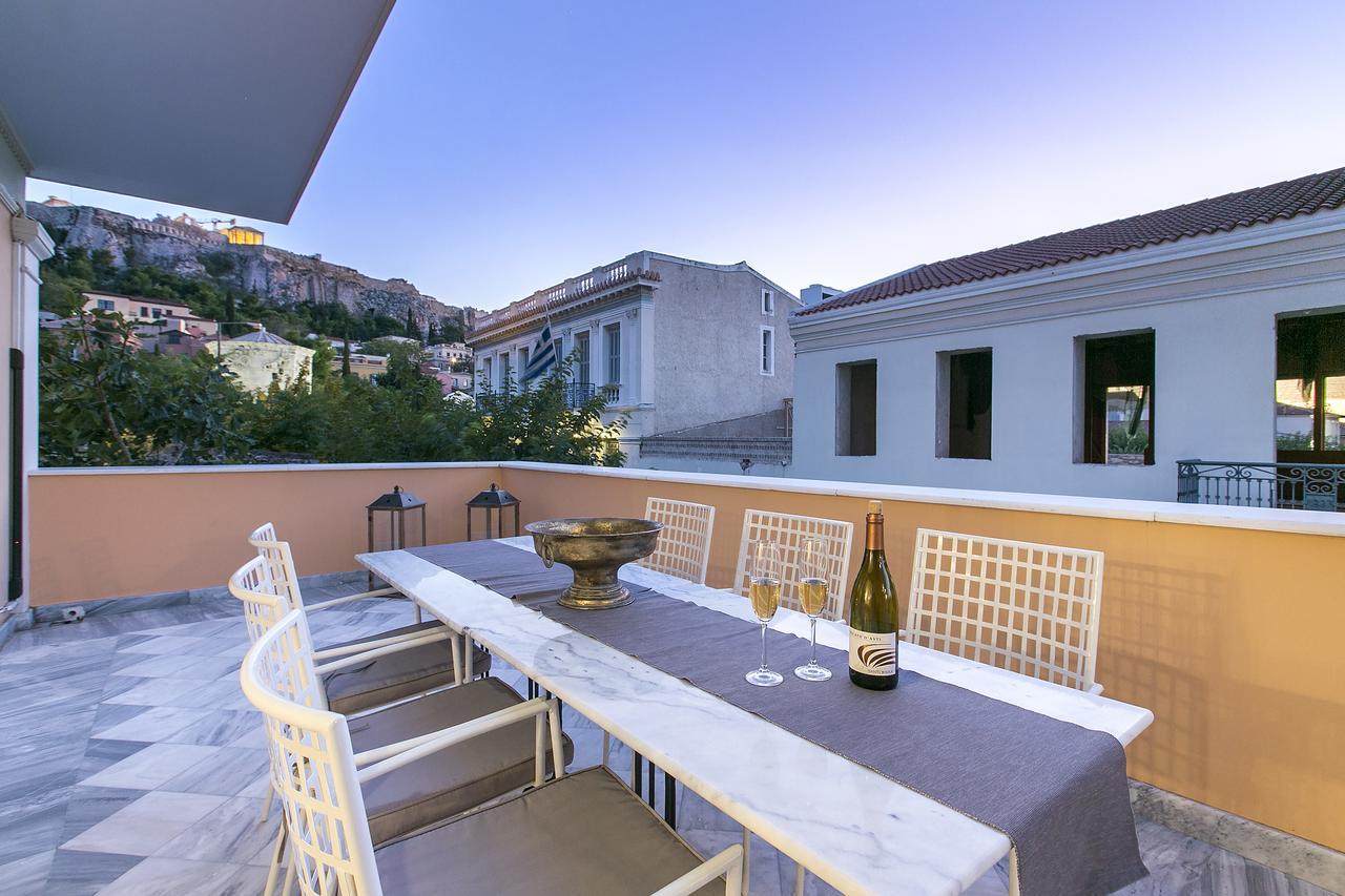 Aerides 3 Luxury