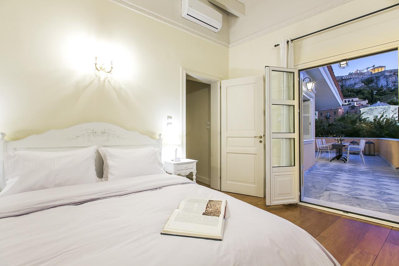 Aerides 3 Luxury